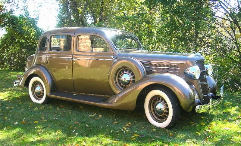 1935 Dodge