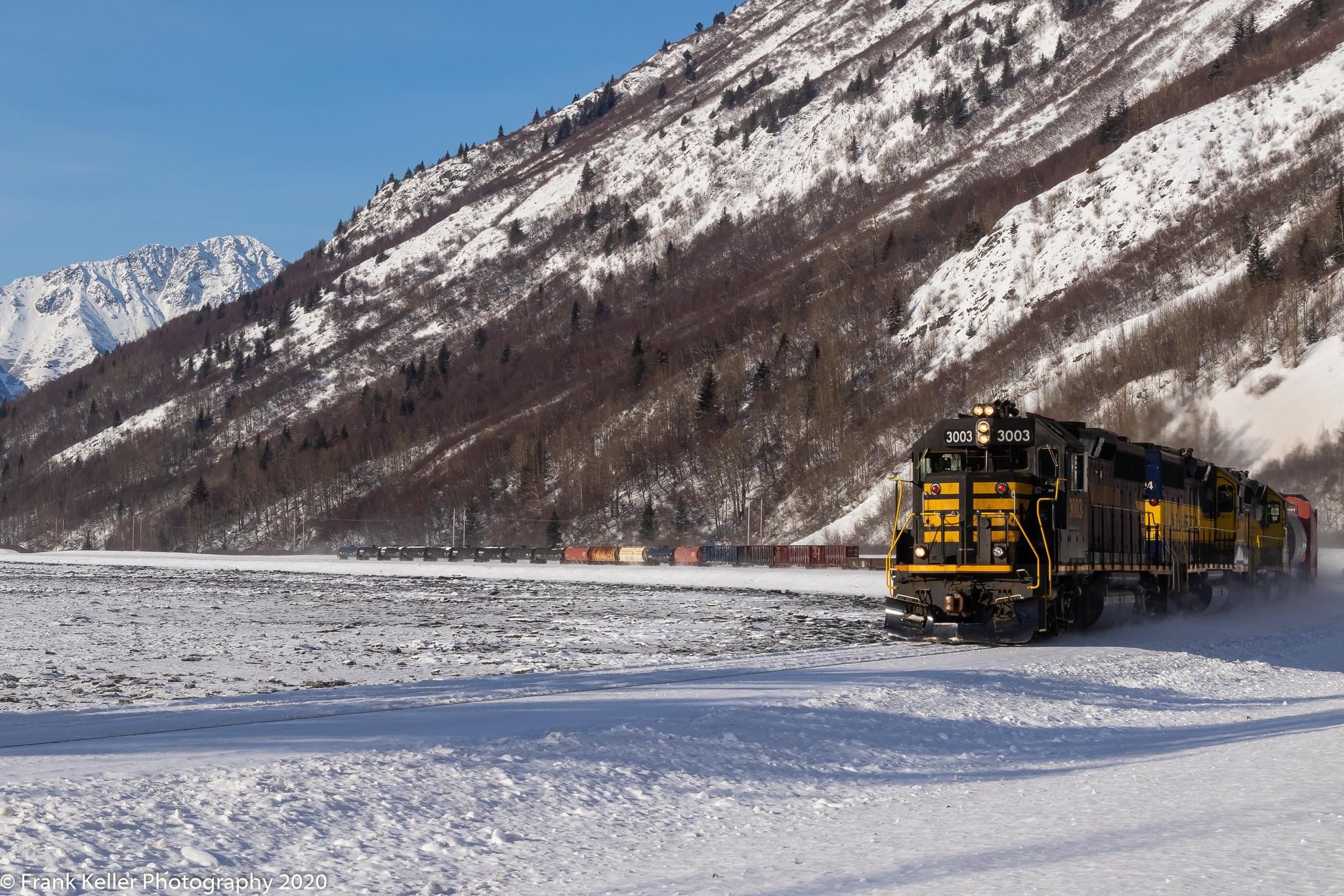 GP40 3003 at Brookman