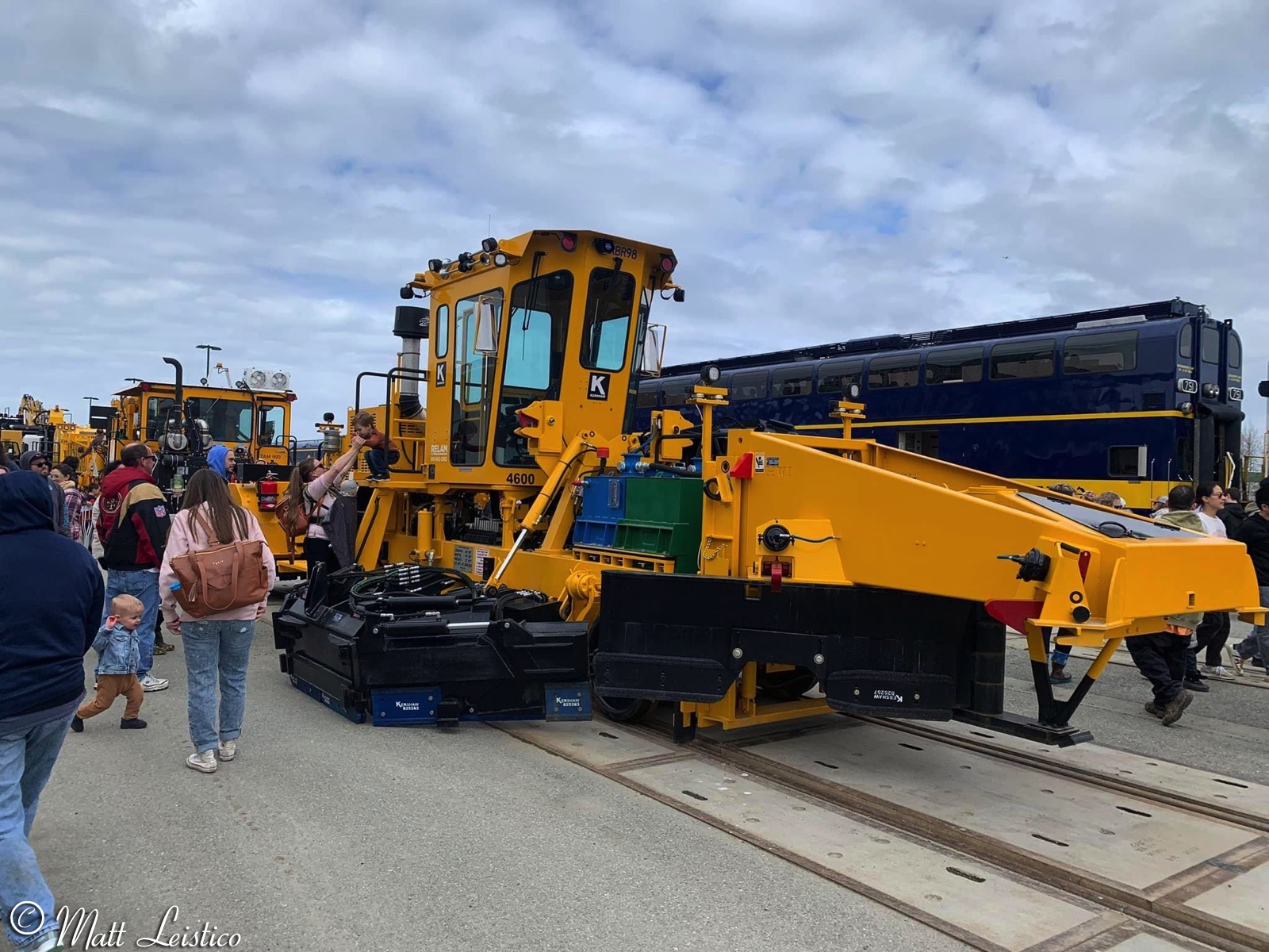 Fairbanks cola train loading for Usibelli tipple