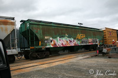 Rail car